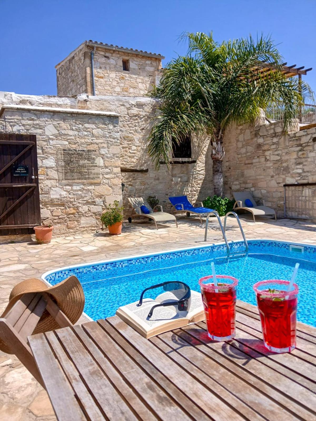 Athena's Pool Oasis * Skarinou